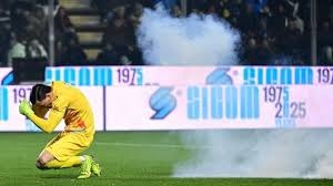 进球大战巴萨胜！西超杯3-2皇马夺赛季首冠，姆巴佩“很生气”