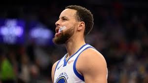 东体：在申花跟训的谢初筠生在澳洲